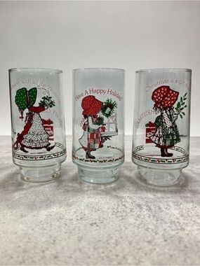 Set of 3 Vintage 1982 Holly Hobbie Coca Cola Limited Edition Christmas Glasses